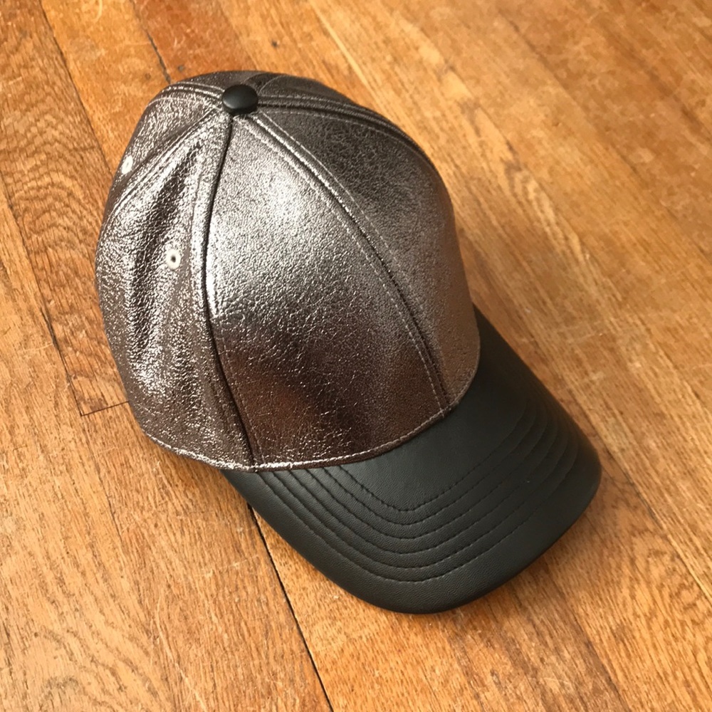 Express Metallic Hat